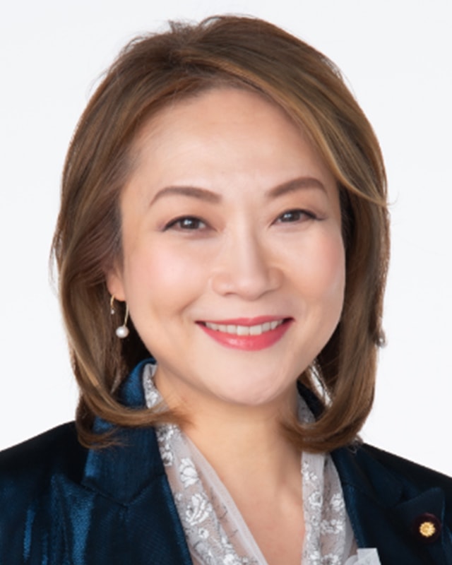 高階　恵美子